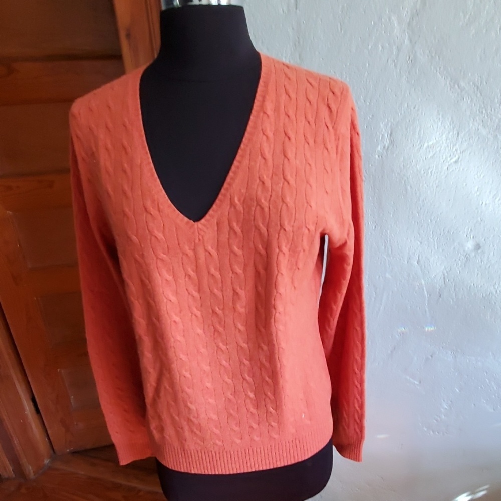 Cashmere sweater